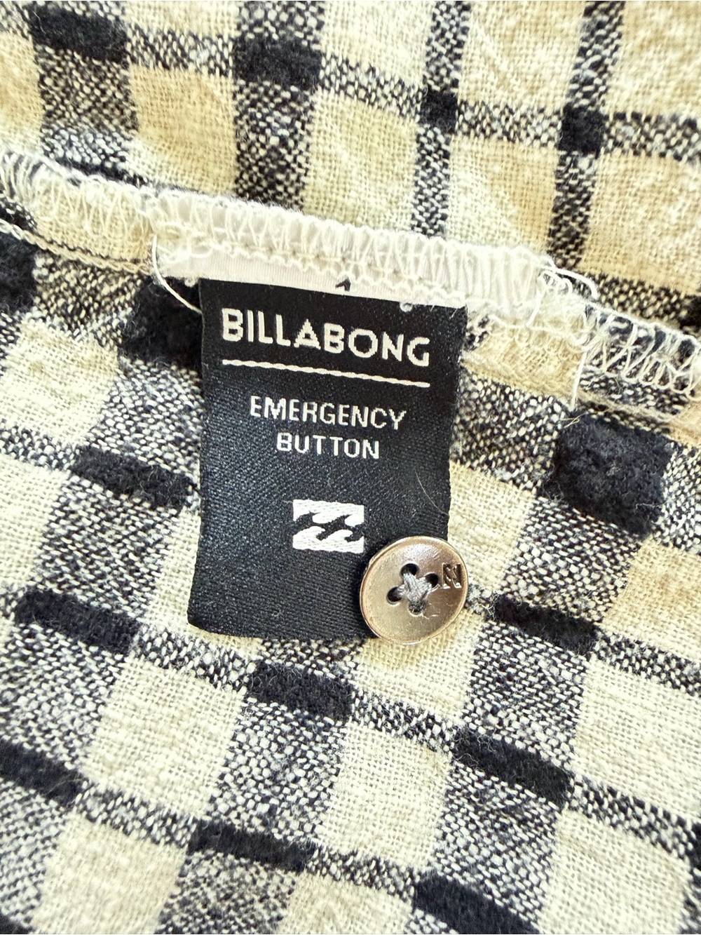 Billabong Black Cream Plaid Button Up Gauzy Shirt Large - Picture 11 of 12